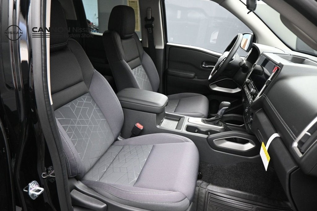 2027 Nissan Frontier SV