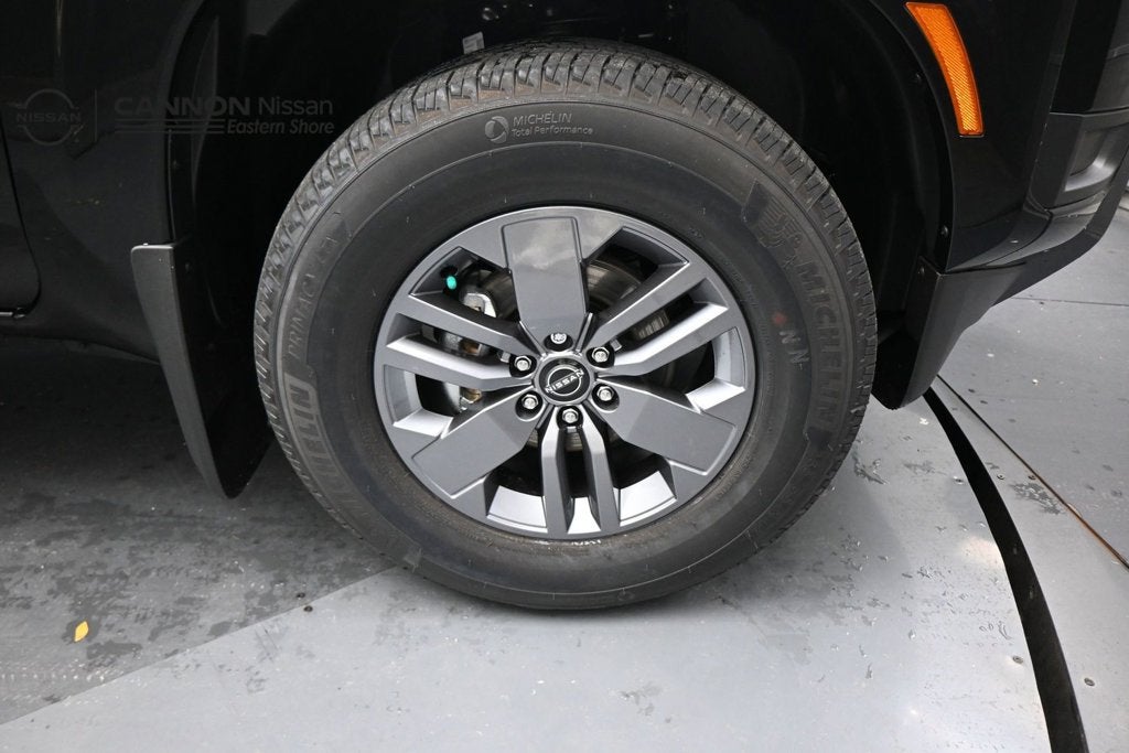 2027 Nissan Frontier SV