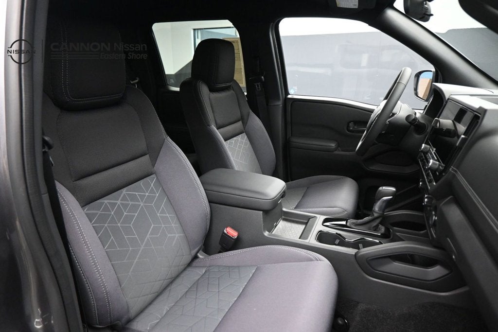 2027 Nissan Frontier SV