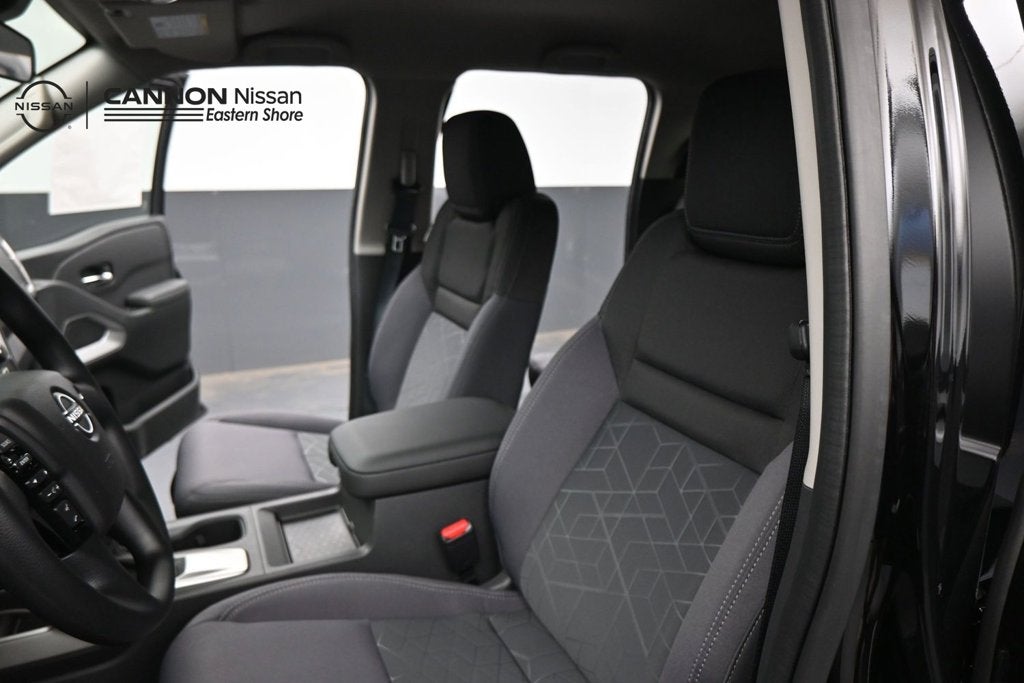 2027 Nissan Frontier SV