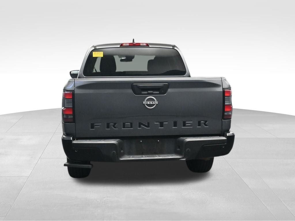 2022 Nissan Frontier S