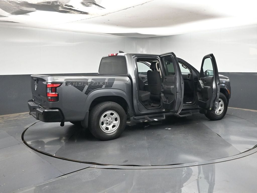 2022 Nissan Frontier S