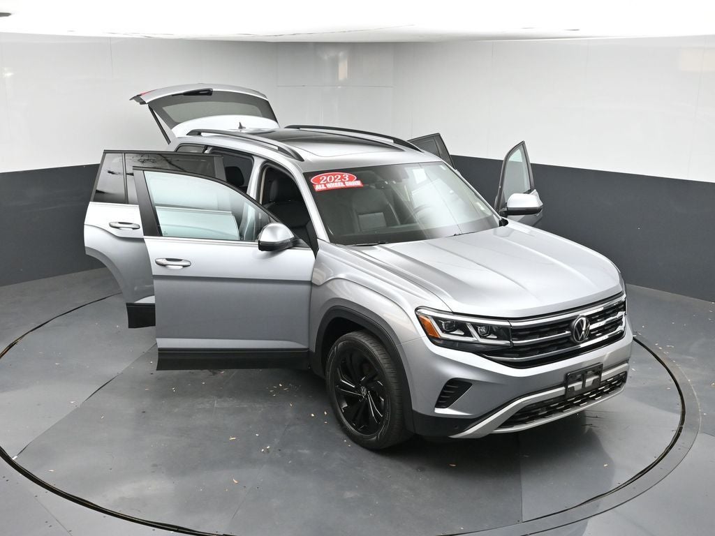 2023 Volkswagen Atlas 3.6L V6 SE w/Technology