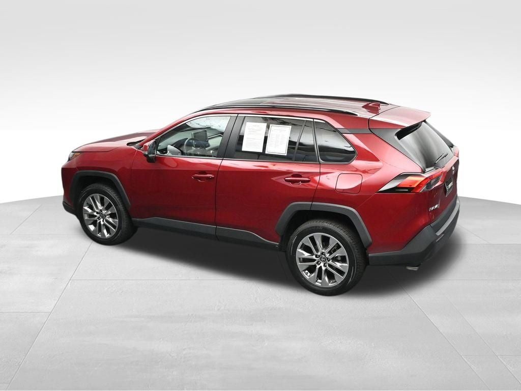 2022 Toyota RAV4 XLE Premium