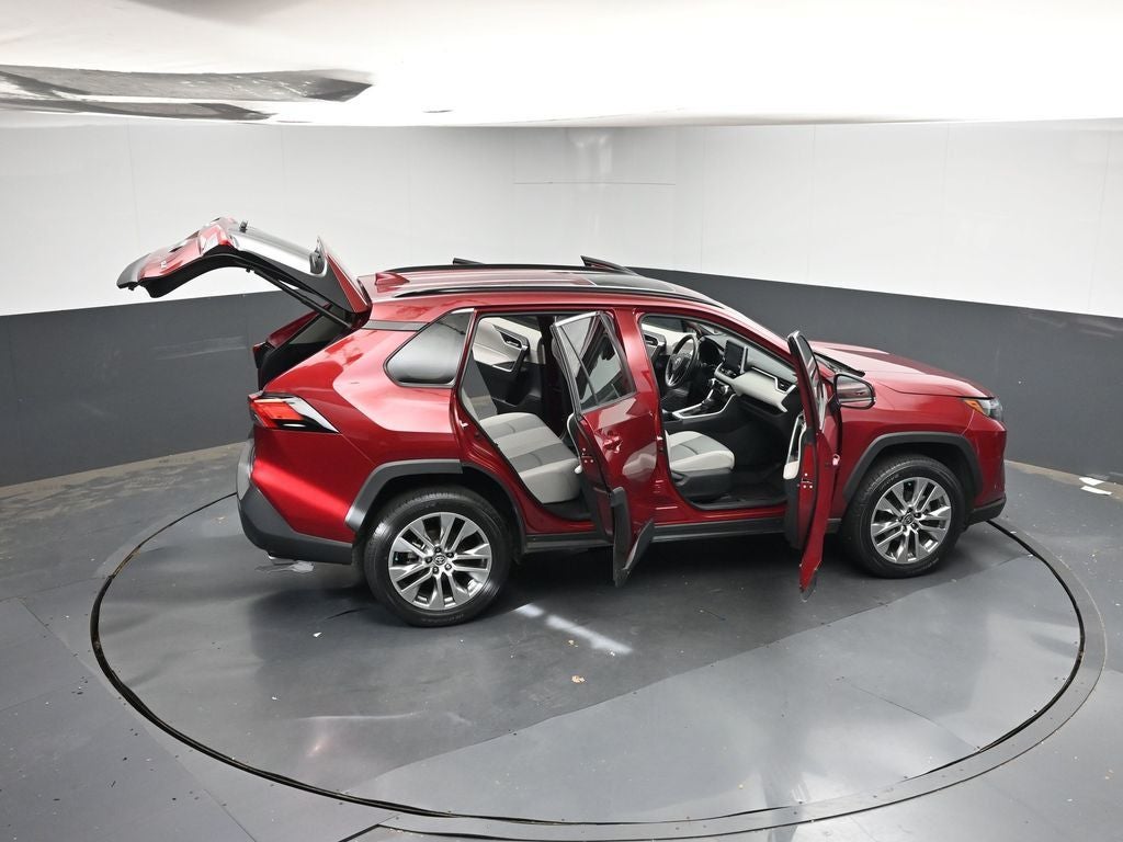 2022 Toyota RAV4 XLE Premium