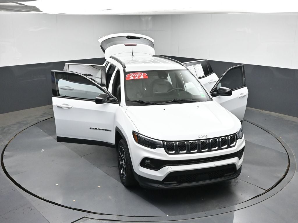 2024 Jeep Compass Latitude
