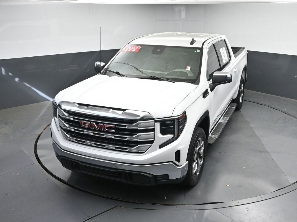 2023 GMC Sierra 1500 SLE