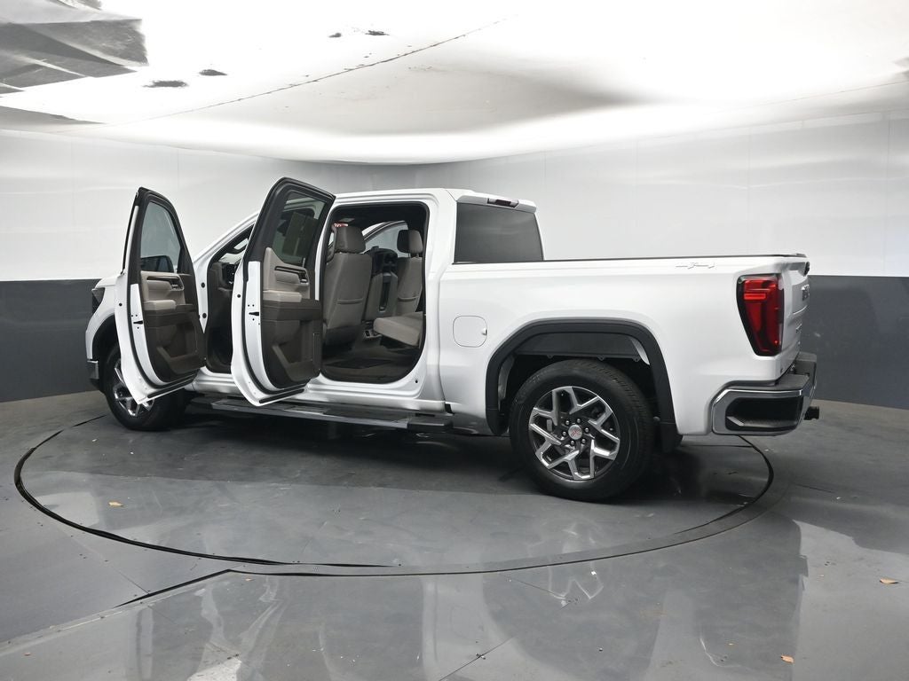 2023 GMC Sierra 1500 SLE