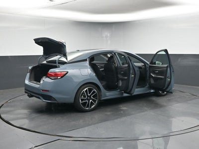 2024 Nissan Sentra SR