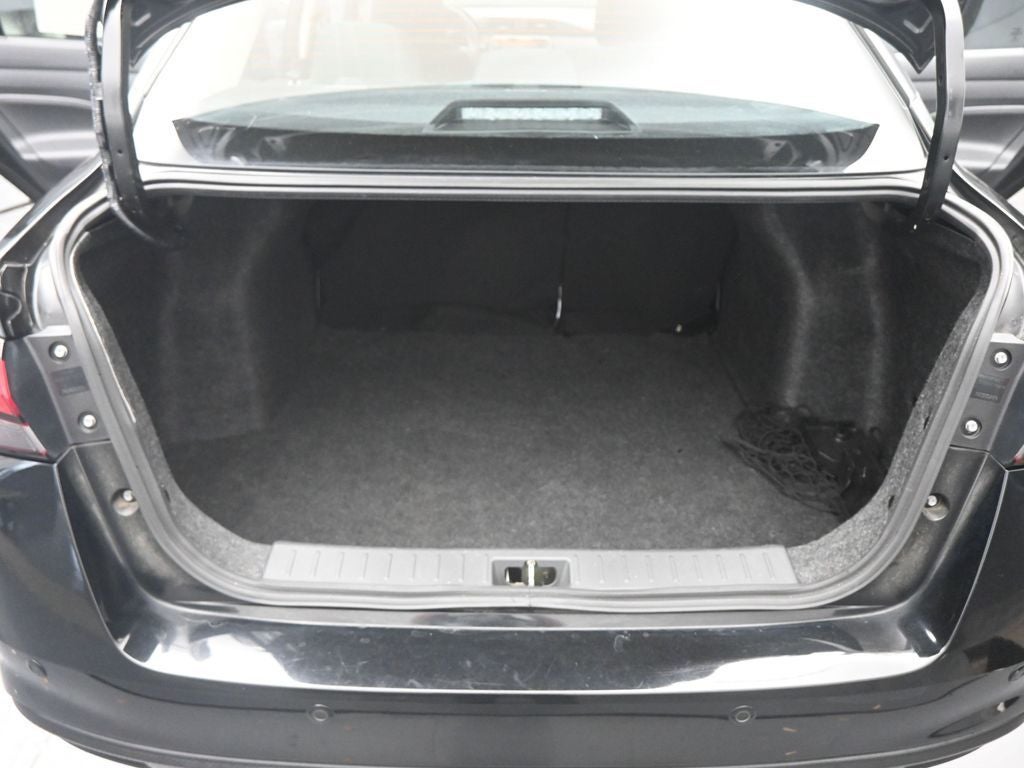 2020 Nissan Versa 1.6 S