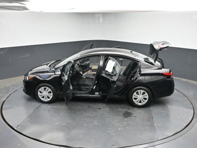 2020 Nissan Versa 1.6 S