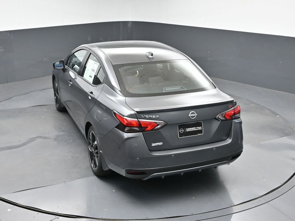 2025 Nissan Versa 1.6 SR