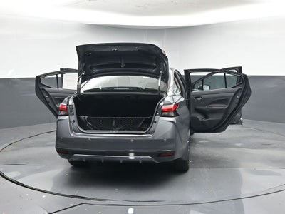 2025 Nissan Versa 1.6 SR
