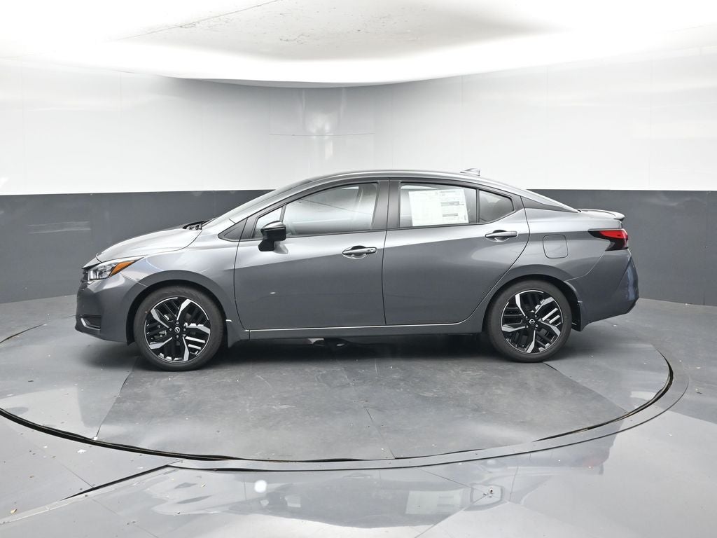 2025 Nissan Versa 1.6 SR