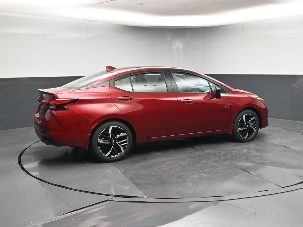 2025 Nissan Versa 1.6 SR