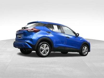 2022 Nissan Kicks S