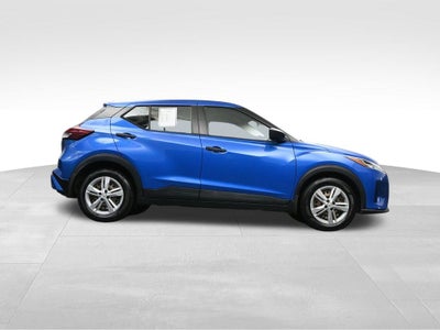 2022 Nissan Kicks S