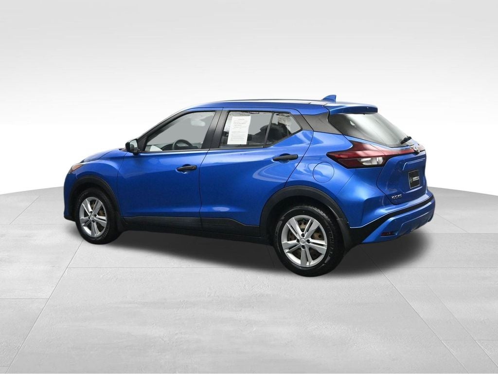 2022 Nissan Kicks S