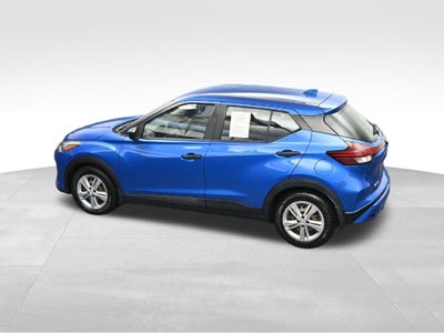 2022 Nissan Kicks S