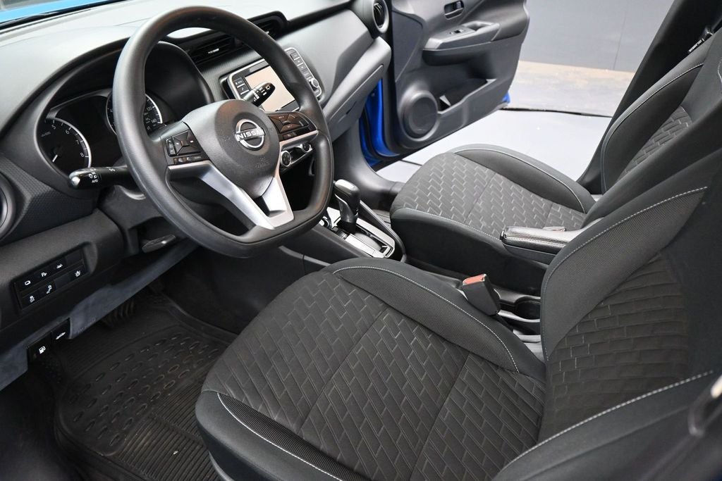 2022 Nissan Kicks S