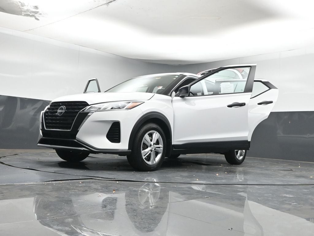 2024 Nissan Kicks S