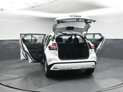 2024 Nissan Kicks S