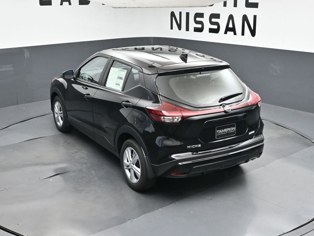 2025 Nissan Kicks Play S