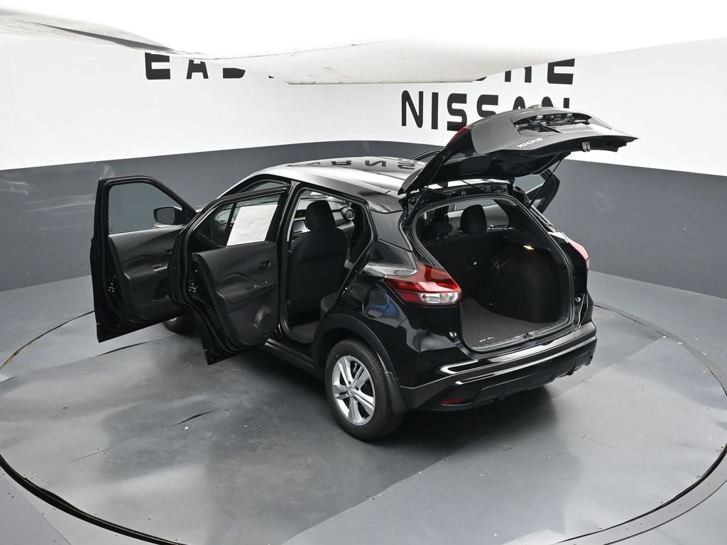 2025 Nissan Kicks Play S