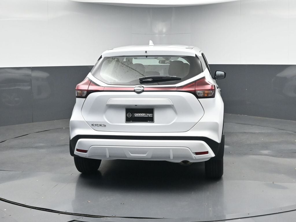 2025 Nissan Kicks Play S