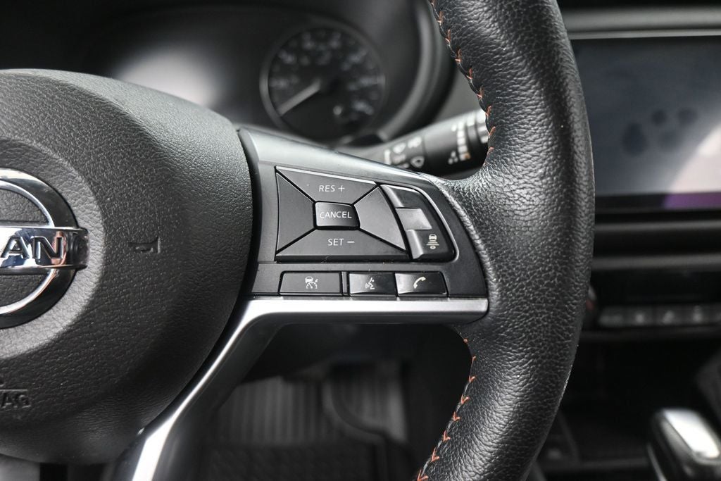2021 Nissan Kicks SR