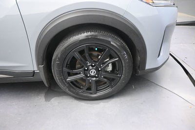 2021 Nissan Kicks SR