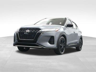 2021 Nissan Kicks SR