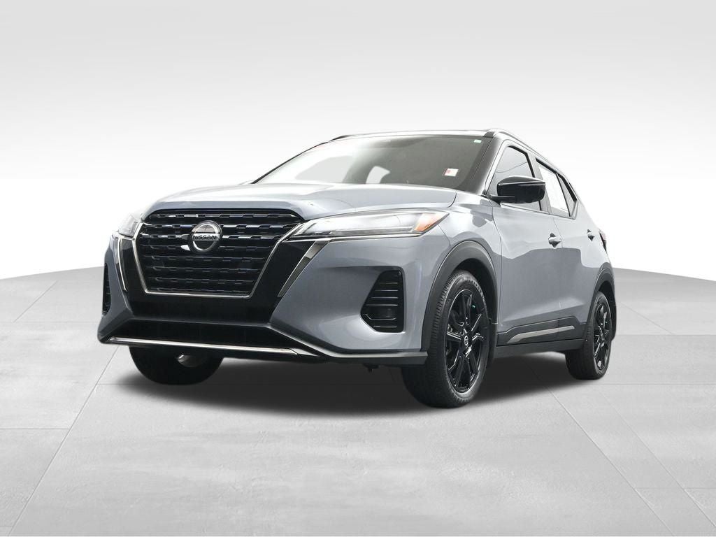 2021 Nissan Kicks SR