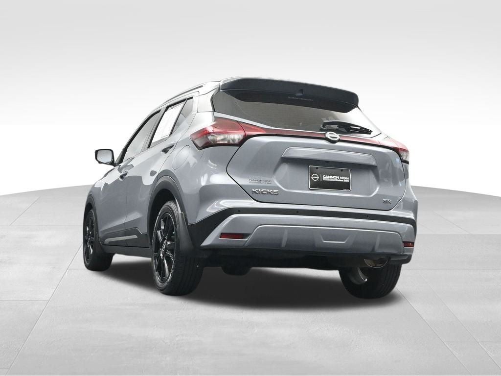 2021 Nissan Kicks SR
