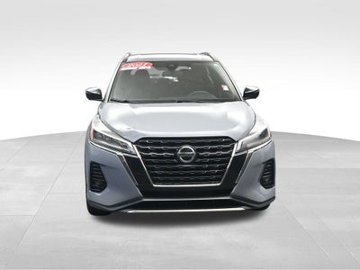 2021 Nissan Kicks SR