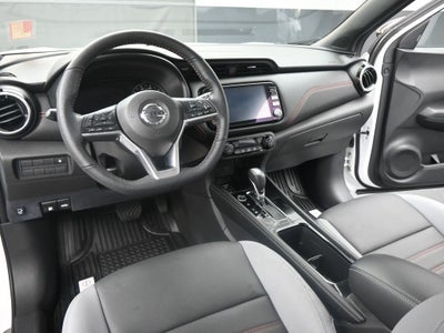 2021 Nissan Kicks SR