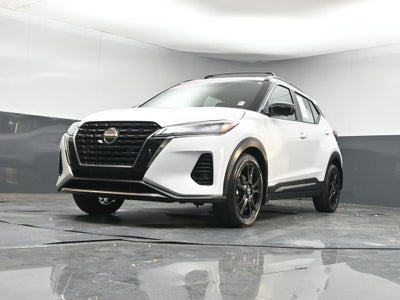 2021 Nissan Kicks SR