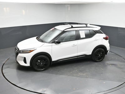 2021 Nissan Kicks SR