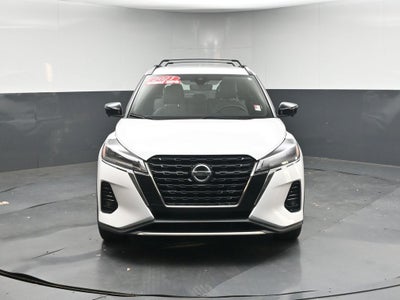 2021 Nissan Kicks SR