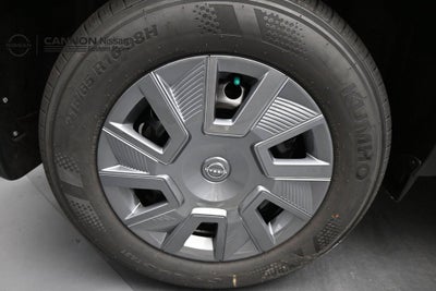2027 Nissan Kicks S