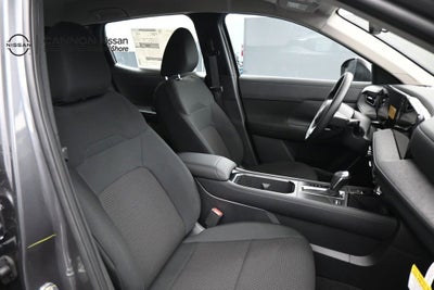 2027 Nissan Kicks S