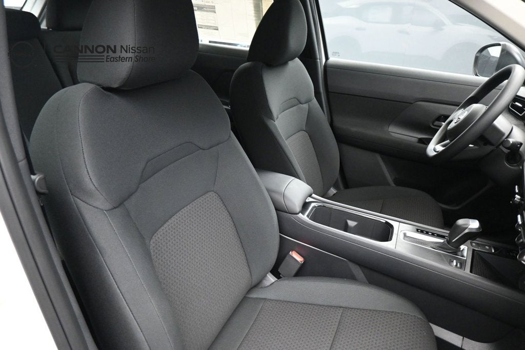 2027 Nissan Kicks S