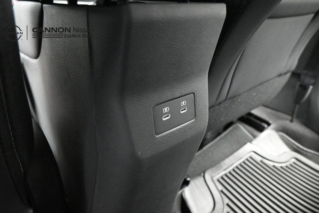 2027 Nissan Kicks SR