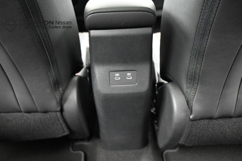2027 Nissan Kicks SR