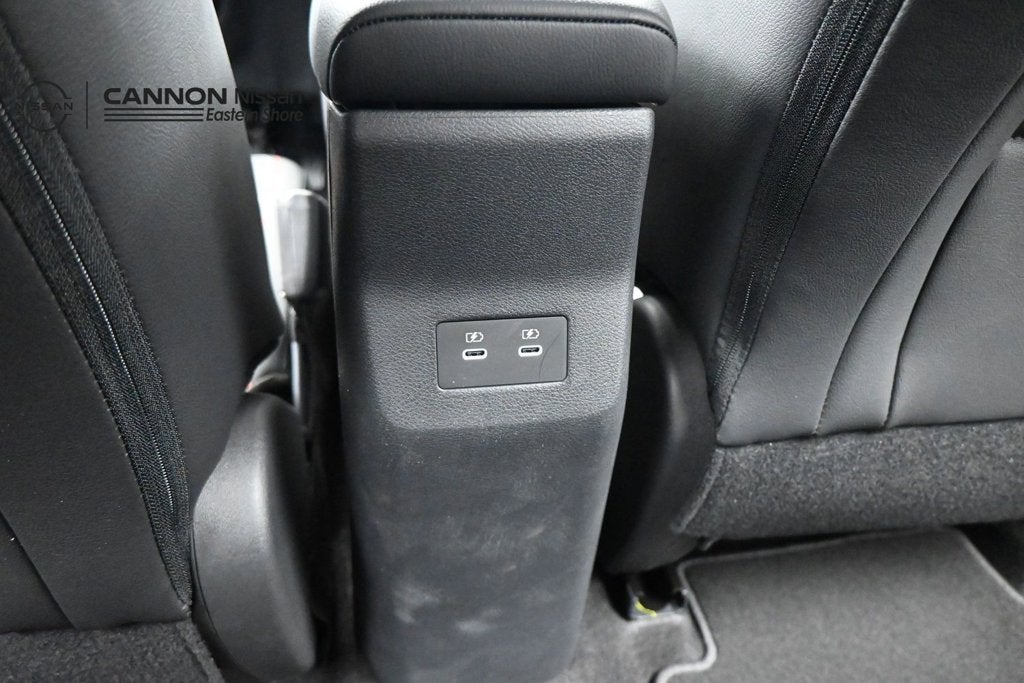 2027 Nissan Kicks SR