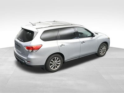 2015 Nissan Pathfinder SV