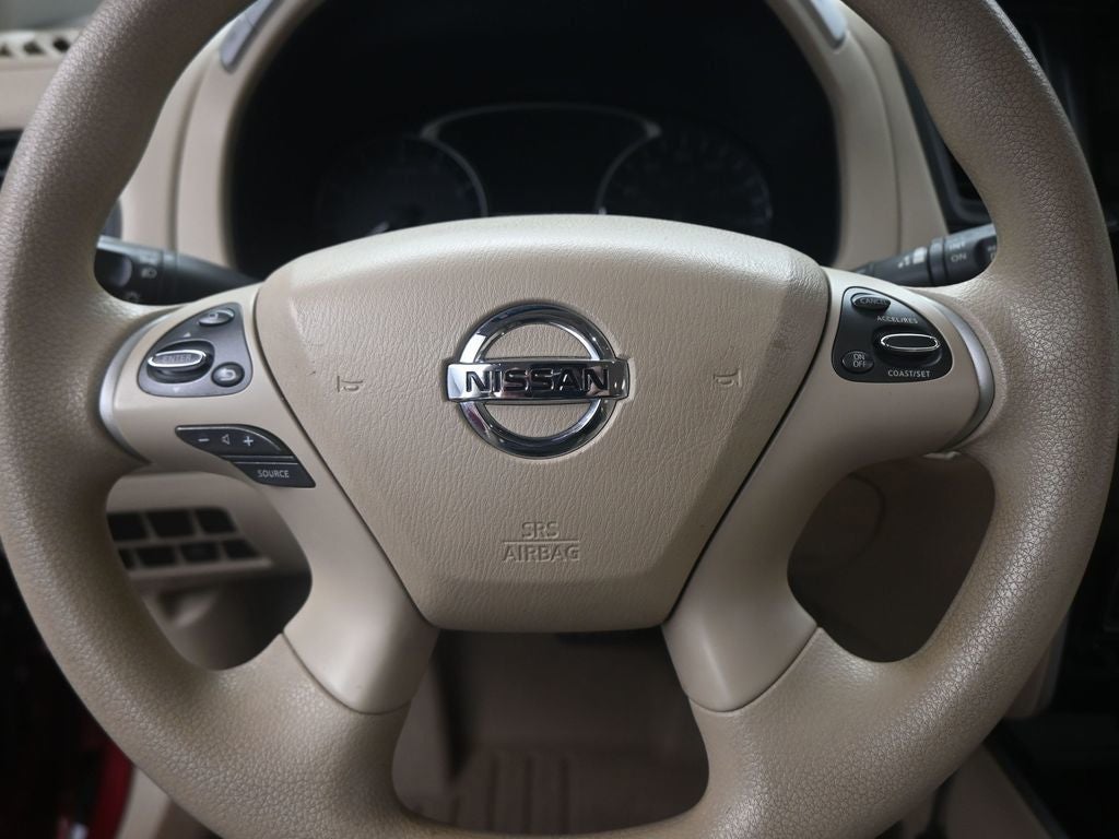 2015 Nissan Pathfinder S