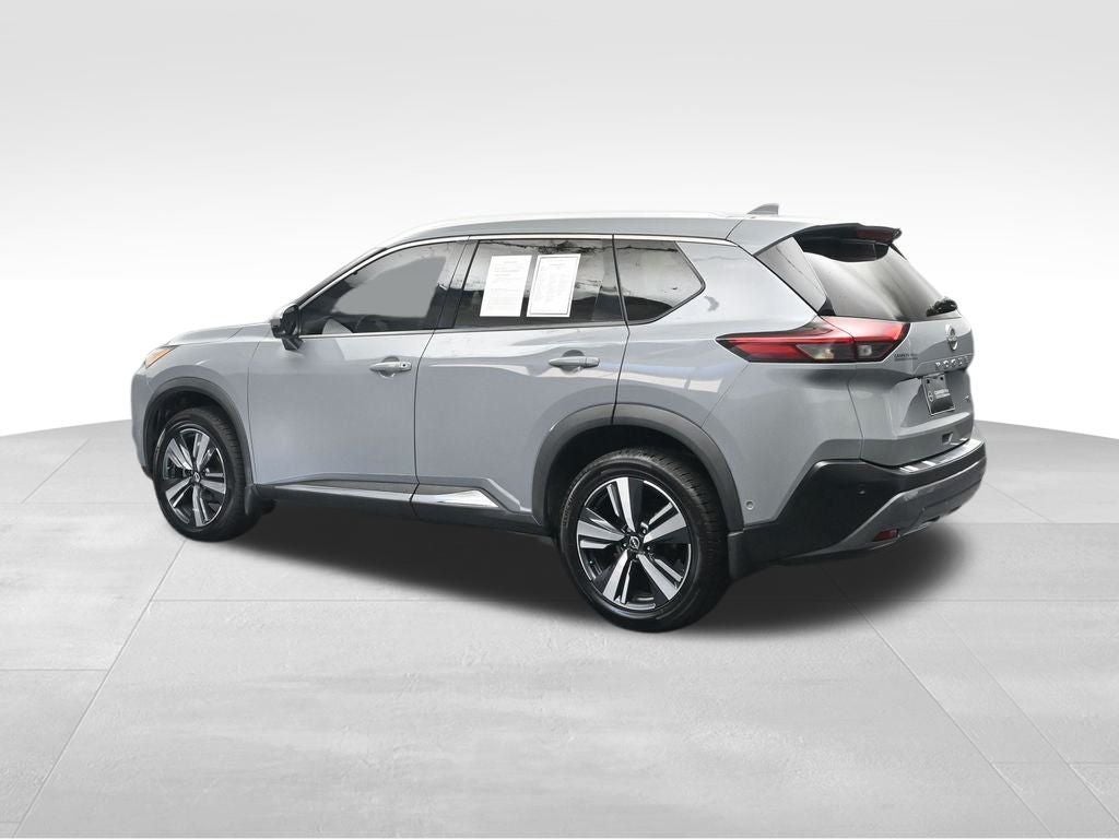 2022 Nissan Rogue SL