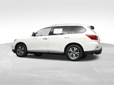 2020 Nissan Pathfinder SL