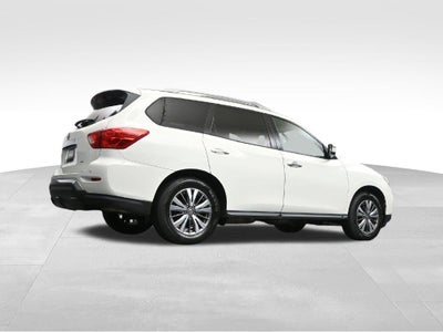 2020 Nissan Pathfinder SL